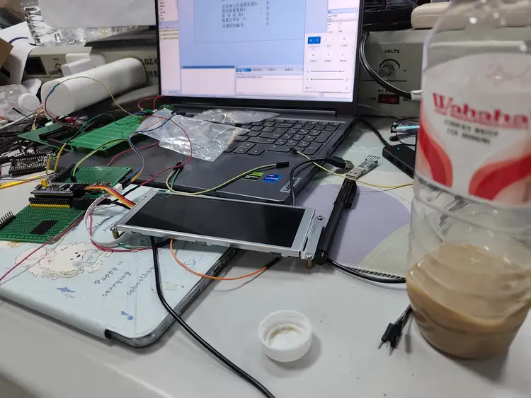 串口屏 UI 与测量现场